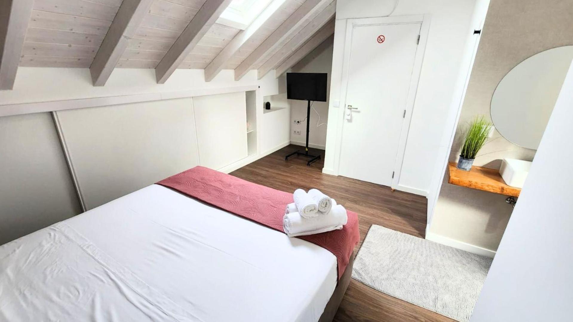 Surfsoul Guesthouse - Bed And Breakfast 佩尼契 外观 照片